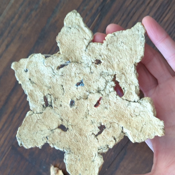 Primitive Artist-Made Folk Art Snowflake Faces, set of 2 - Picture 6 of 8